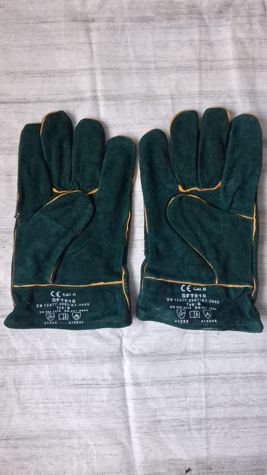 Palm welding gloves